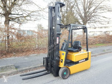 Chariot électrique Caterpillar EP20KT