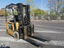 Carretilla elevadora Caterpillar EP25K-PAC carretilla eléctrica usada