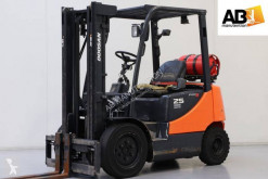 Carretilla elevadora Doosan G25E-3 carretilla de gas usada