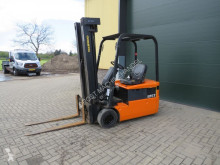 Daewoo heftruck elektrische met 3 deligemast en sidesift zeer goed chariot électrique occasion