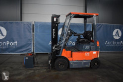 Elektrikli forklift Toyota 7FBMF 18