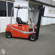 Chariot électrique BT C4E 200 L 4 ROUES