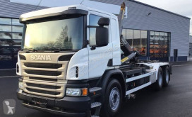 Carretilla elevadora Scania P 400 DB 6x2*4 Hook truck with crane usada