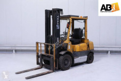 Carretilla elevadora TCM FD25 FD25Z5T carretilla diesel usada