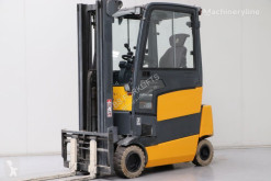 Stivuitor Jungheinrich EFG318 second-hand