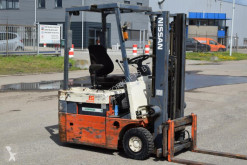 Lyfttruck Nissan N01L15U begagnad