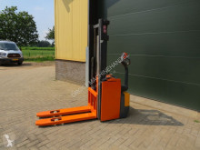14 stapelaar elektrische met freeilift used electric forklift