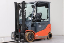 Empilhador elevador Toyota 8FBMKT25 usado