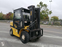 Gazlı forklift Yale GLP40VX6