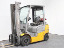 Carretilla elevadora Jungheinrich TFG 320 GE105-330ZT carretilla de gas usada