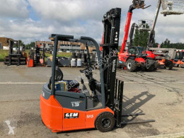 Toyota electric forklift 7FBEST13