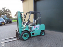 Diesel heftruck Mitsubishi 2,5 heftruck diesel met 3 delige mast en sidesift