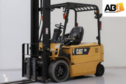 Caterpillar EP-30-K-PAC gebrauchter Elektrostapler