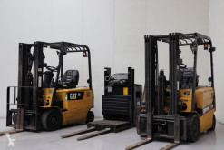 Stivuitor Caterpillar second-hand