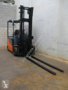 Toyota 8FBMT30 electrostivuitor second-hand