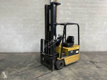 Chariot électrique Caterpillar EP15t