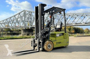 Clark GTX 16 used electric forklift