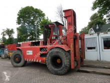 Caterpillar nagy teherbírású villástargonca AH46