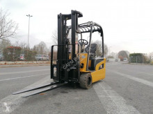Chariot électrique Caterpillar EP20NT