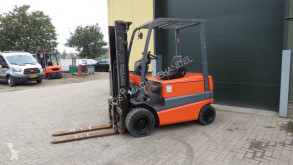 Toyota 20 heftruck elektrische met lepelversteling sidesift electrostivuitor second-hand