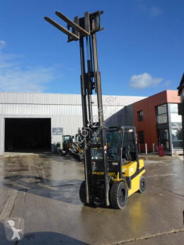Yale GDP 35 VX used gas forklift
