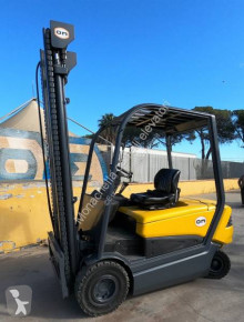 OM XE25L used electric forklift