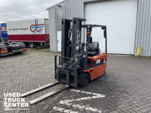 Nissan GNX / L18 used electric forklift