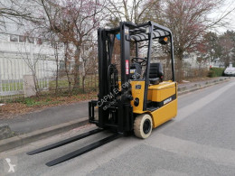 Chariot électrique Caterpillar EP16KT