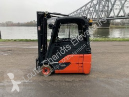 Linde elektromos targonca E16-02