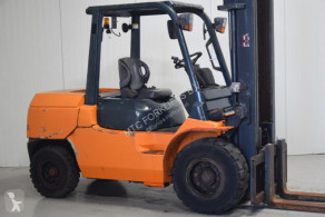 Carrello elevatore Toyota 02-7FD40 usato