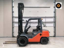 Toyota 02-8FDF30 chariot diesel occasion