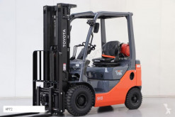 Toyota 02-8FGF15 Forklift used