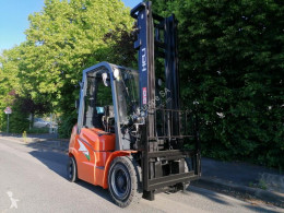 Heli CPYD25 used gas forklift