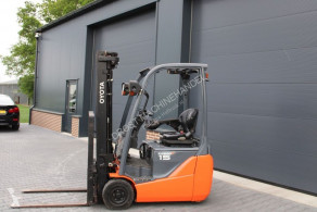 Carretilla elevadora carretilla eléctrica Toyota 8fbet15 heftruck elektrische triple sidesift