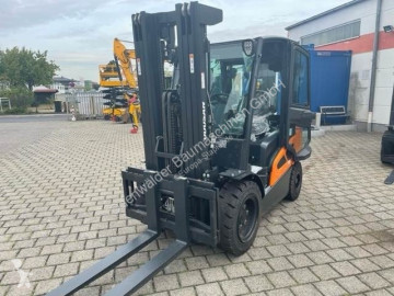 Chariot élévateur diesel Doosan
