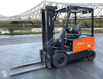 Carrello elevatore elettrico Doosan