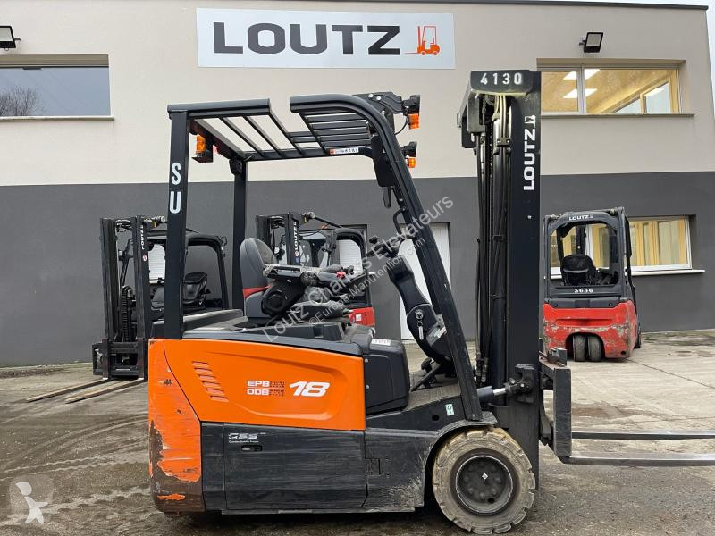 Teleskopický manipulátor Doosan B18T-7