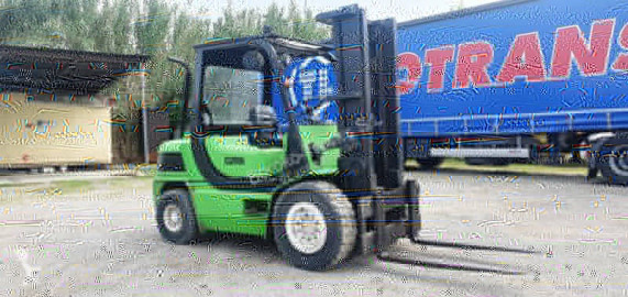Carretilla diesel Clark