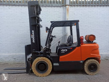 Carretilla de gas Doosan