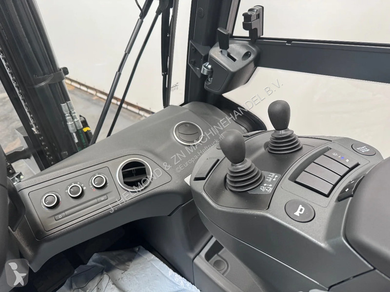 Teleskopický manipulátor Linde 1204 H 50...