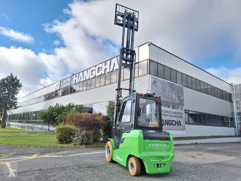 Teleskopický manipulátor Hangcha  AE30-I