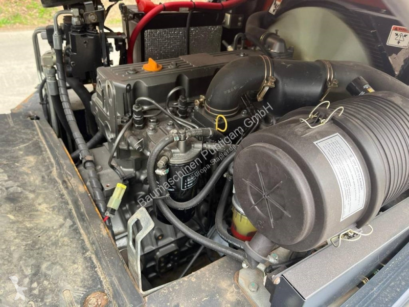 رافعة شوكية Doosan D 25 GP