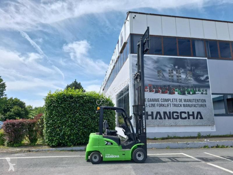 Teleskopický manipulátor Hangcha  XC35i