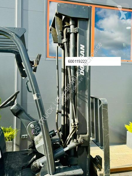 Teleskopický manipulátor Doosan DOOSAN 2,5 Tony...
