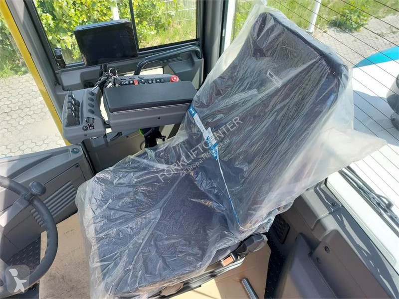 Teleskopický manipulátor Konecranes SMV 16-1200C