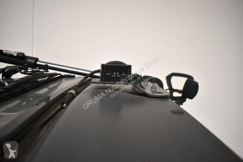 Teleskopický manipulátor Linde  E 20 387