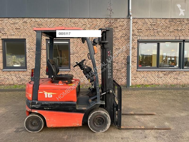 Teleskopický manipulátor Toyota 1.6 ton FBMF16...