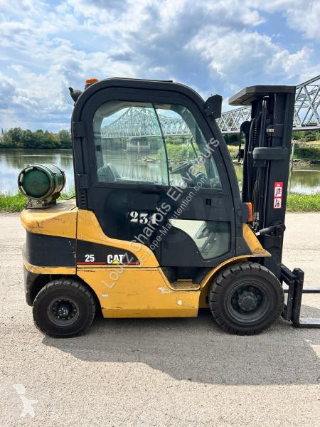 Carretilla elevadora Caterpillar  GP25N