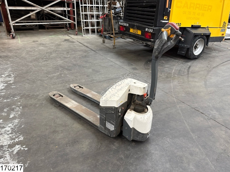 Heftruck  LPEPT1.5 1500 KG, Electric