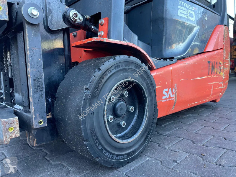 Teleskopický manipulátor Toyota 8FBET20